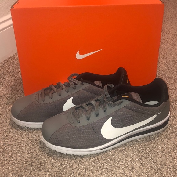 Nike Other - Nike Cortez